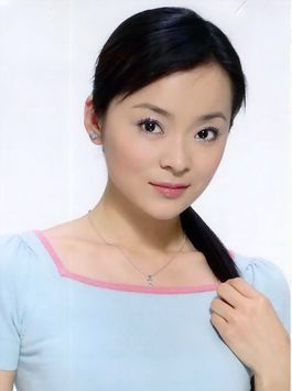 王嘉(女)